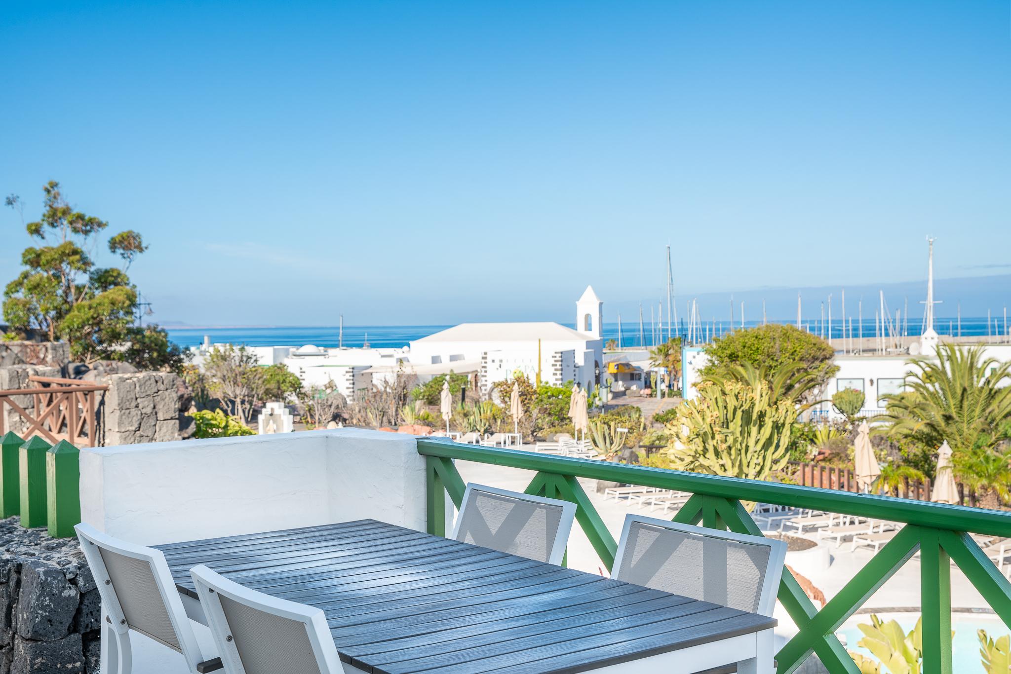 Hotel Livvo Volcan Lanzarote Playa Blanca  Eksteriør billede