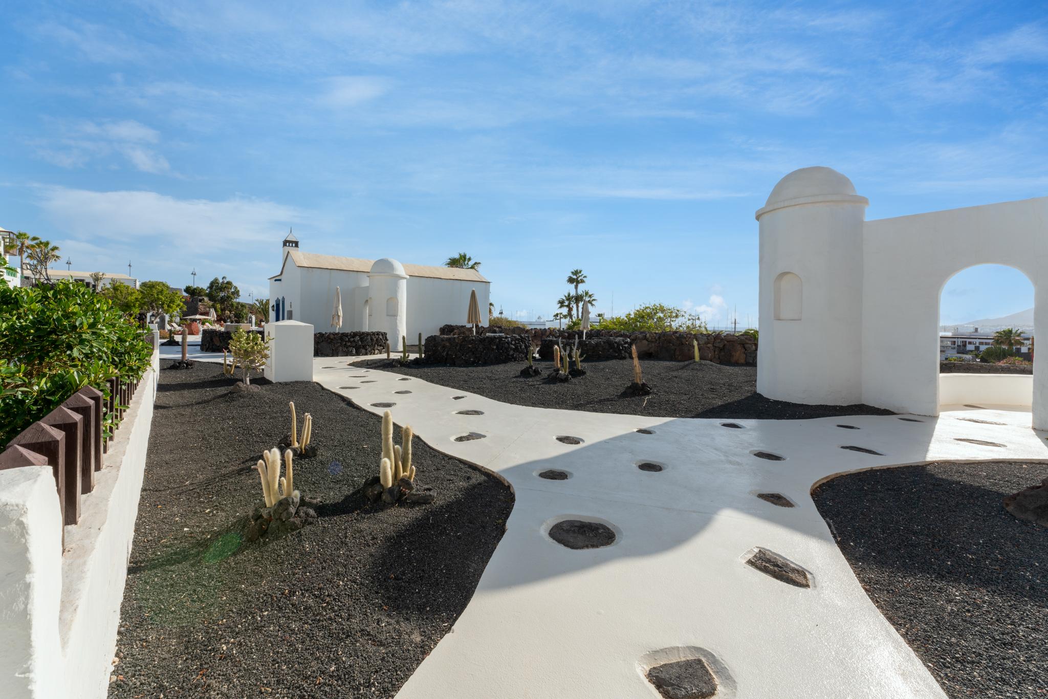 Hotel Livvo Volcan Lanzarote Playa Blanca  Eksteriør billede