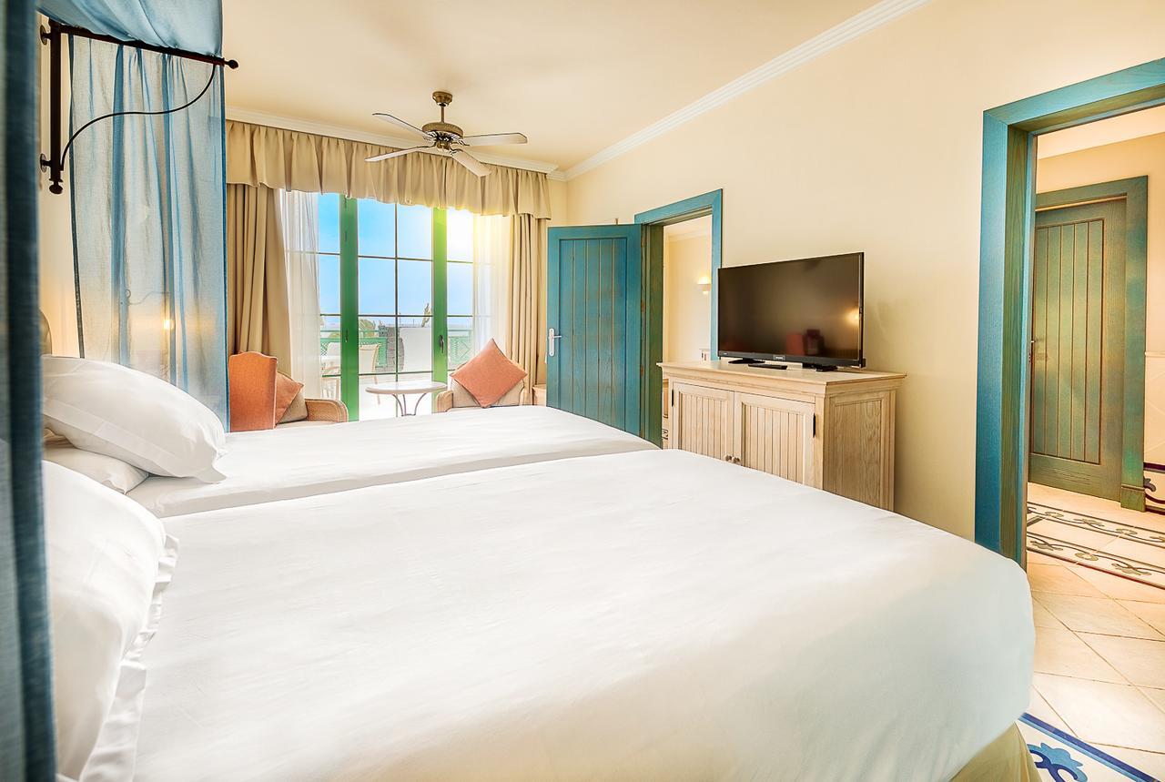 Hotel Livvo Volcan Lanzarote Playa Blanca  Værelse billede